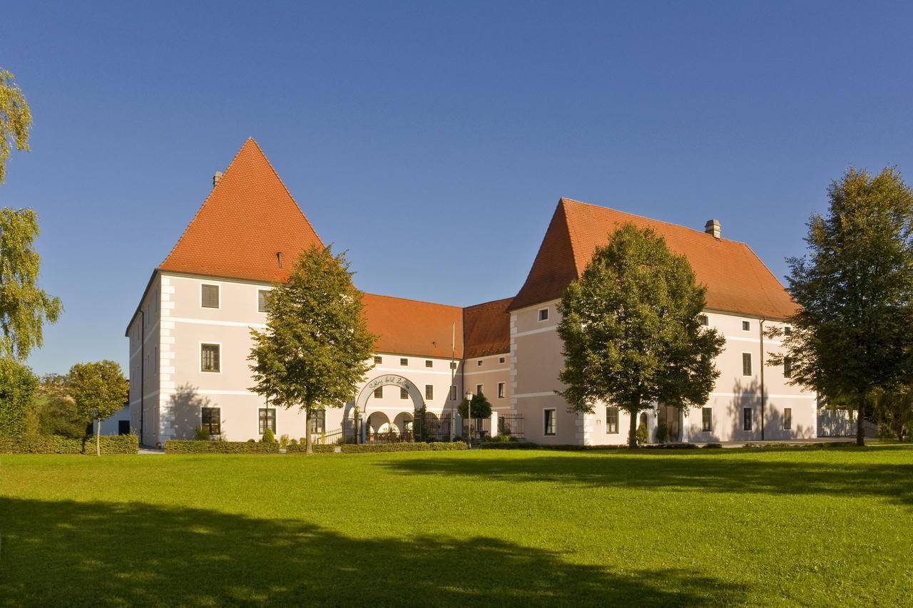 Schloss Hotel Zeillern 外观 照片